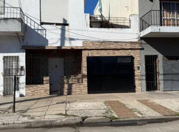 tres-de-febrero-pablo-podesta-venta-departamento-4-ambientes · Departamento en Pablo Podesá