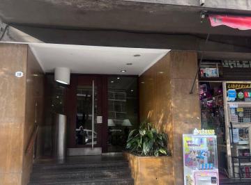Departamento de 2 ambientes, Barracas · Departamento de 2 Ambientes con 2 Balcones