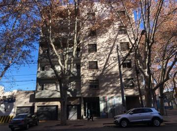 Departamento · 264m² · 7 Ambientes · 2 Cocheras · Departamento en Venta, Ciudad Mendoza