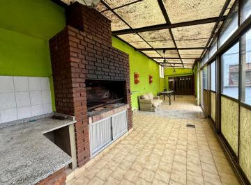 Casa · 155m² · 4 Ambientes · 1 Cochera · Casa 4 Ambientes en Venta en Lomas de Zamora