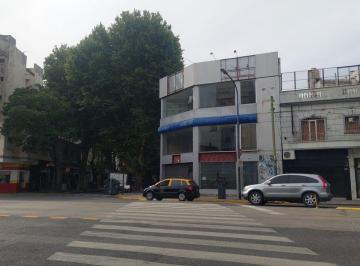 Oficina comercial · 350m² · Local Comercial de Oficinas Sobre Av, Caba