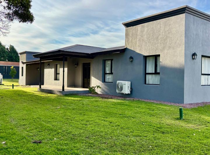 Casa · 150m² · 3 Ambientes · 1 Cochera