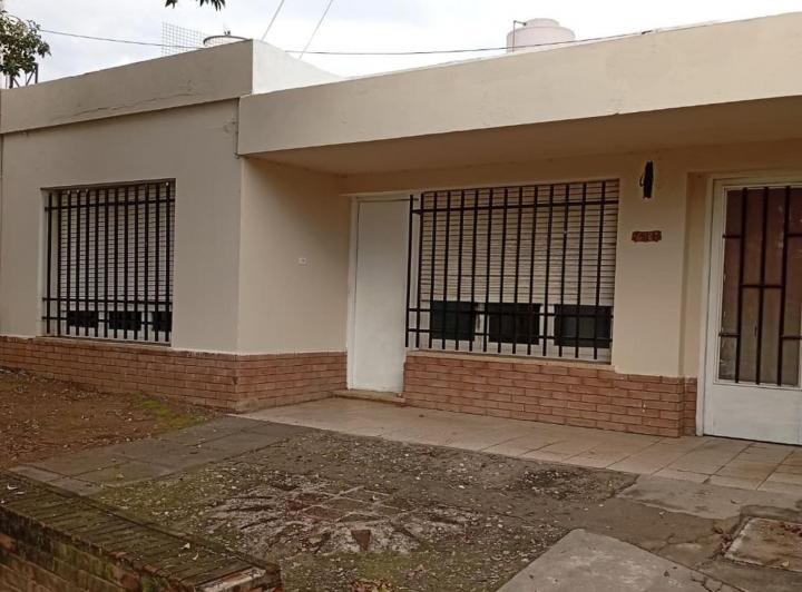 Casa · 150m² · 6 Ambientes · 1 Cochera