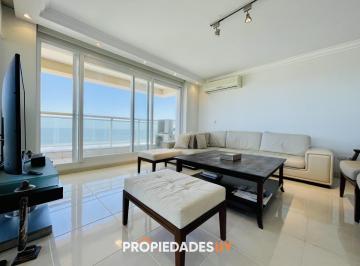 Foto1 · Alquiler Temporario de Excelente Apartamento en Torre Le Jardin de Playa Mansa, Punta del Este