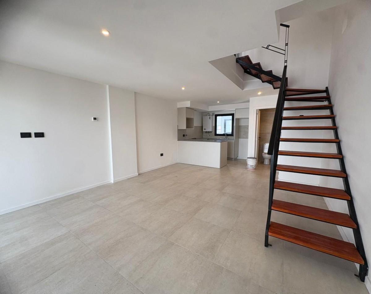 Se vende excelente departamento en duplex de 86 m2 a estrenar en inmejorable ubicación