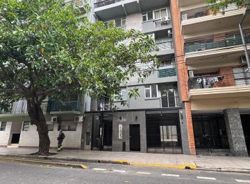 Departamento · 34m² · 1 Ambiente · Alquiler Amplio Monoambiente en Parque Centenario