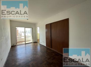 Departamento · 47m² · 3 Ambientes · Departamento de un Dorm con Balcon en Alquiler Barrio Martin