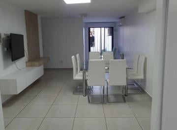 Departamento de 4 ambientes, Córdoba · Departamento 2 Dor. C/ Patio Amoblado en General Paz
