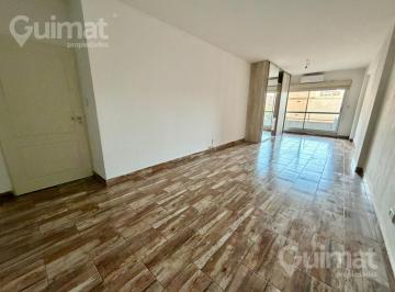 Departamento · 42m² · 1 Ambiente · 1 Amb C/ Balcon - Av Boyaca 100 - Ideal Inversion -. Pos. Cochera!