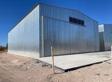 Bodega-Galpón · 350m² · Cipolletti Pi Alquila Galpon Sobre Lote de 2000 m²