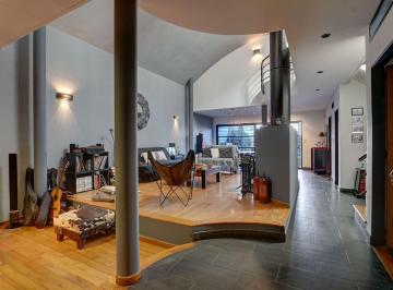 Casa · 260m² · 5 Ambientes · 2 Cocheras · Venta Casa Lote Propio Villa del Parque