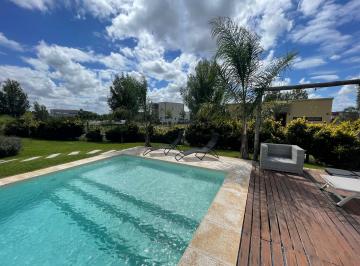 Casa , Pilar · Casa en Venta Santa Lucia, Pde