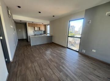Departamento · 74m² · 3 Ambientes · Alquiler Departamento de 2 Dorm. en Lanus Oeste
