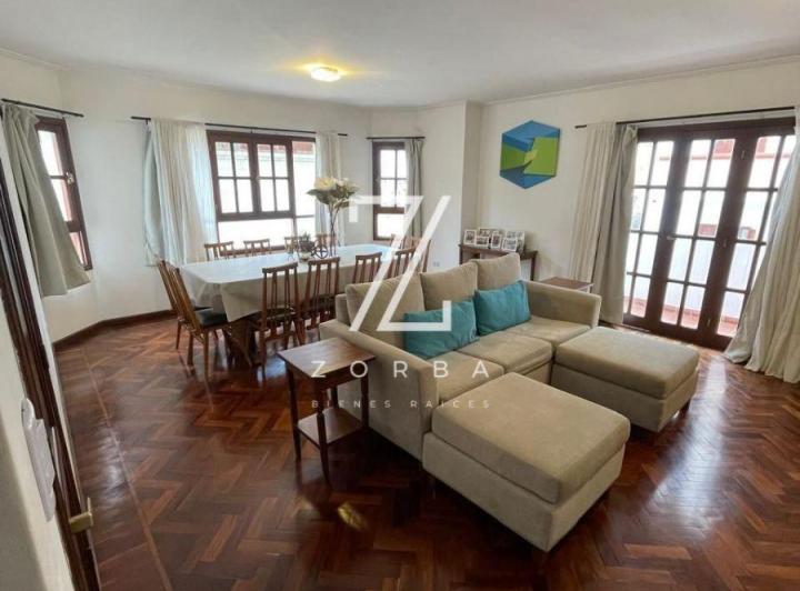 Departamento · 84m² · 4 Ambientes · 2 Cocheras