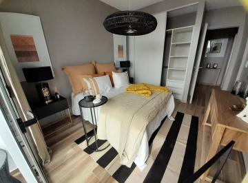 Departamento · 62m² · 2 Ambientes · Departamento en Venta de Pozo 1 Dormit en 50 E/ 26 y 27 Frente a Parque San Martin
