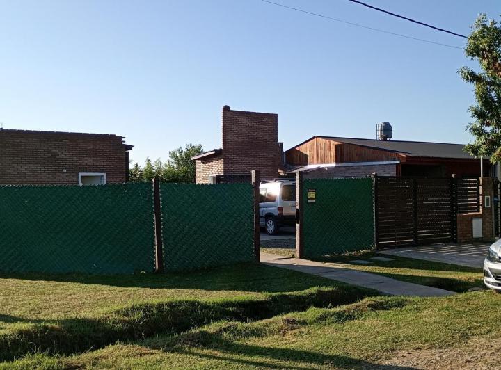 Casa · 15m² · 1 Dormitorio · 2 Cocheras