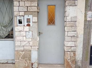 Casa · 45m² · 2 Ambientes · Venta - Casa Interna - Montevideo 5820 - 2 Dorm. - Belgrano - Rosario