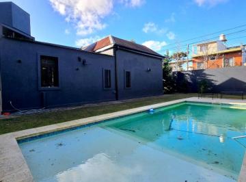 Casa · 150m² · 3 Ambientes · 2 Cocheras · Venta de Casa Reciclada Quincho Pileta Maschwitz