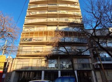 Departamento de 1 ambiente, Villa del Parque · Depto 1 Amb. Dividido con Cocina Independiente. y Patio