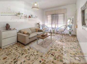 Casa · 167m² · 7 Ambientes · Venta Casa Mutifamiliar - Casa 3 Amb Dpto 4 Amb - Villa Luzuriaga - Acepta Permuta - Apto Crédito