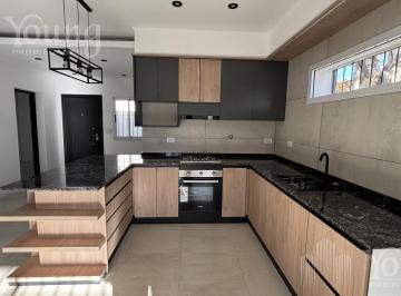 PH · 108m² · 3 Ambientes · 2 Cocheras · PH 3 Ambientes en Esquina | Refaccionado a Nuevo | Smart Home | 2 Cocheras