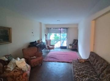 Departamento de 5 ambientes, Colegiales · Lacroze 3311 - Depto de 5 Ambientes con Balcon Frances - 108 m² - Bajas Expensas