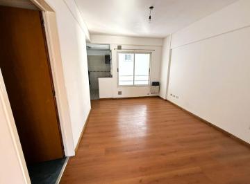 Departamento de 2 ambientes, Almagro · Rocamora Al 4400 - Escelente Unidad E 2 Ambientes con Balcón A/p