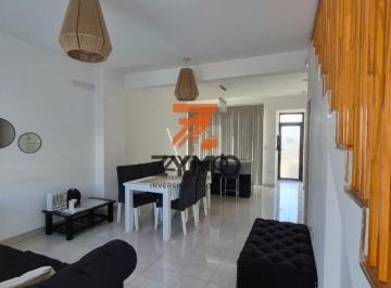 Casa de 5 ambientes, Córdoba · Venta Duplex 2 Dorm. Barrio Cerrado, Urbanización Docta