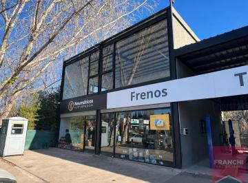 Oficina comercial · 98m² · Local en Chacras de Coria