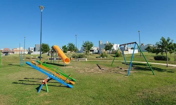 Terreno · 250m² · 1 Ambiente
