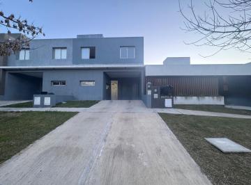 Foto · Alquiler Duplex 3 Dorm. en Lomas de Manantiales