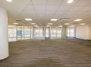 Oficina comercial · 230m² · 4 Ambientes · 2 Cocheras · Oficina Premium de 230 m² Cocheras en Alquiler en Puerto Norte