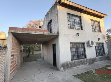 Casa · 109m² · 3 Ambientes · 2 Cocheras · Casa en Guernica