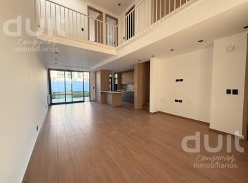 Casa · 145m² · 5 Ambientes · 2 Cocheras · Duplex de Categoria en Campo Chico