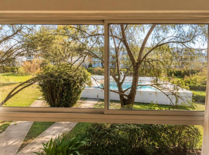 Departamento en alquiler en La Mora · 3 ambientes