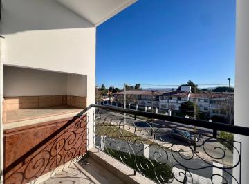 Departamento de 4 ambientes, Córdoba · Alquiler Gran Dpto. 3 Dor. 2 Cocheras y Asador.