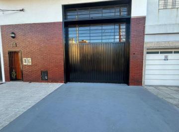 Bodega-Galpón , La Matanza · Galpon de 200 m² en Alquiler en Ramos Mejia