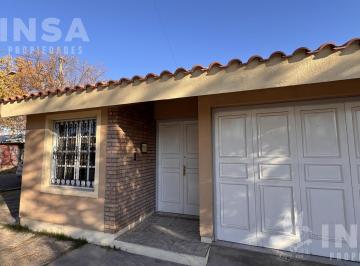 Casa · 175m² · 4 Ambientes · 1 Cochera · Casa en Venta 4to C. E. c San Martín 3 Dorm. 1 Baño