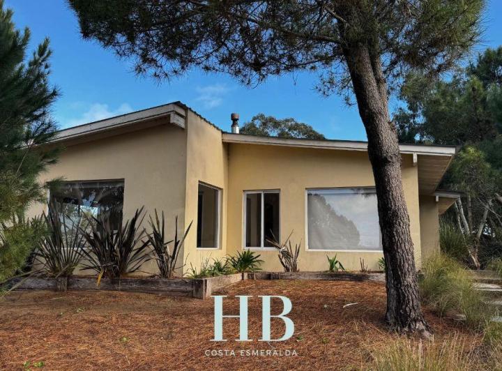 Casa · 130m² · 4 Ambientes