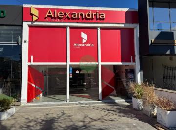 Local comercial · 85m² · 2 Ambientes · Sobre Av Rafael Nuñez - Local Zona Comercial