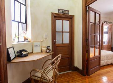 Departamento · 35m² · 2 Ambientes · Departamento en San Telmo Ambiente y Medio con Escritorio y Cocina Separada - Luminoso