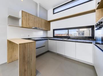 Casa · 148m² · 4 Ambientes · 2 Cocheras · Casa en Planta Baja Lote 20 Mza44