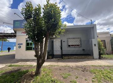 DEH-DEH-765_2 · Casa 2 Dorm. + Local en Esquina en Venta