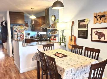 Departamento de 2 ambientes, Villa Urquiza · Excelente Unidad de 2 Ambientes con Cochera!