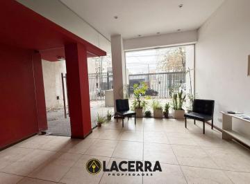 Departamento de 1 ambiente, Tres de Febrero · Monoambiente Céntrico en San Martin: Cercanía, Confort y Excelente Ubicación. Ideal Para Invertir O…