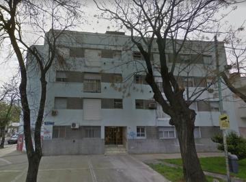 Departamento · 55m² · 3 Ambientes · 3 Ambientes 2° Piso por Escalera