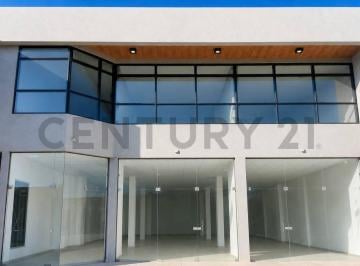 Local comercial · 70m² · 3 Ambientes · Local Premium en El Ingreso a Docta – ¡El Mejor Punto Comercial!