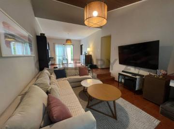 Casa · 160m² · 4 Ambientes · 1 Cochera · Venta de Casa 4 Ambientes, San Antonio de Padua