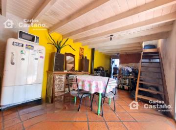 PH · 80m² · 3 Ambientes · PH 3 Amb. con Patio, Ideal 2 Familias y a 1/c de Donado