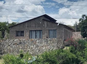 Casa · 118m² · 3 Ambientes · Venta Casa 1 Dormitorio. El Volcán
